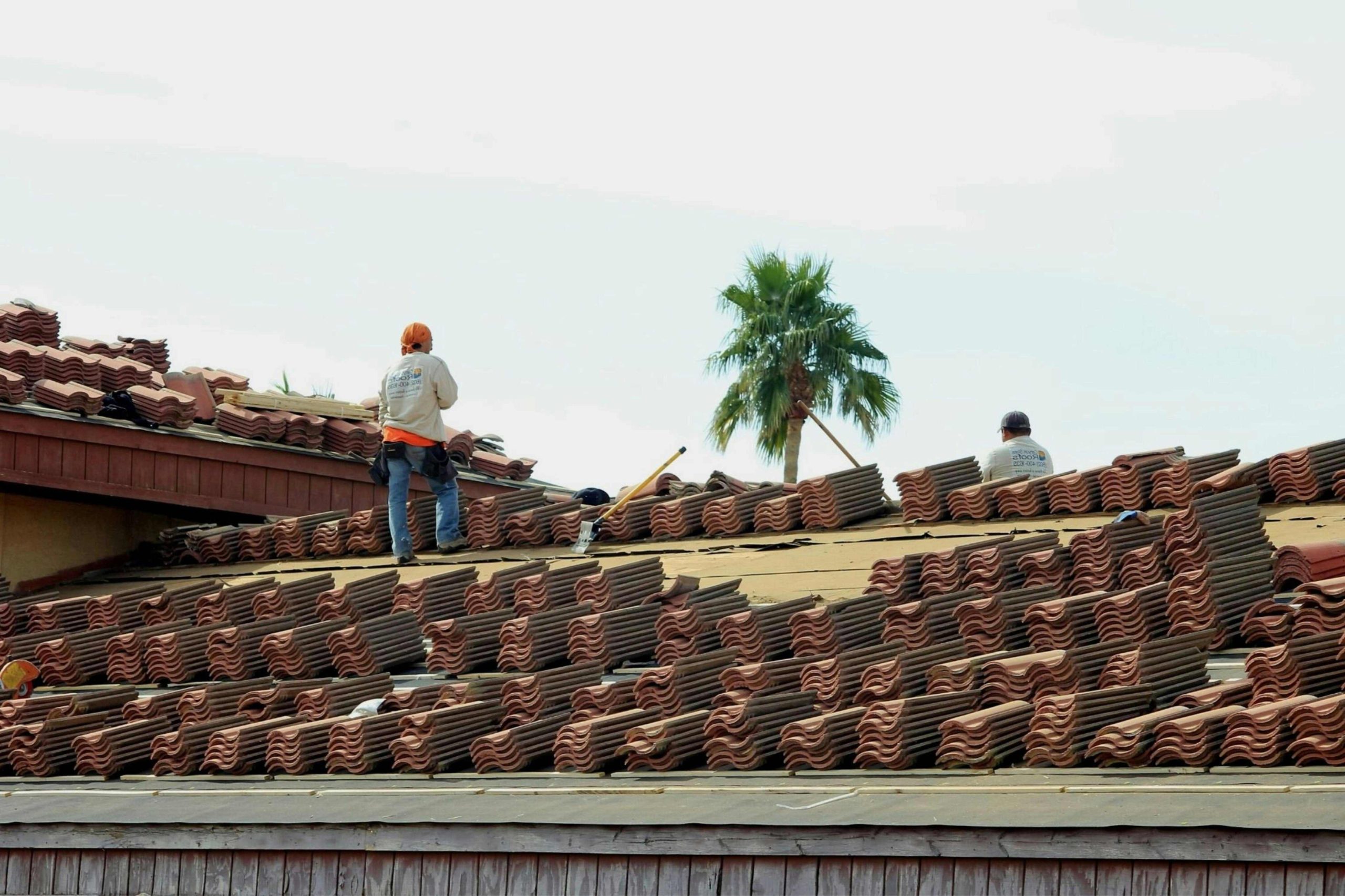 Read more about the article 3 Great Reasons You Should Be Working with an Experienced Roofing Remodeler in Tampa Bay
