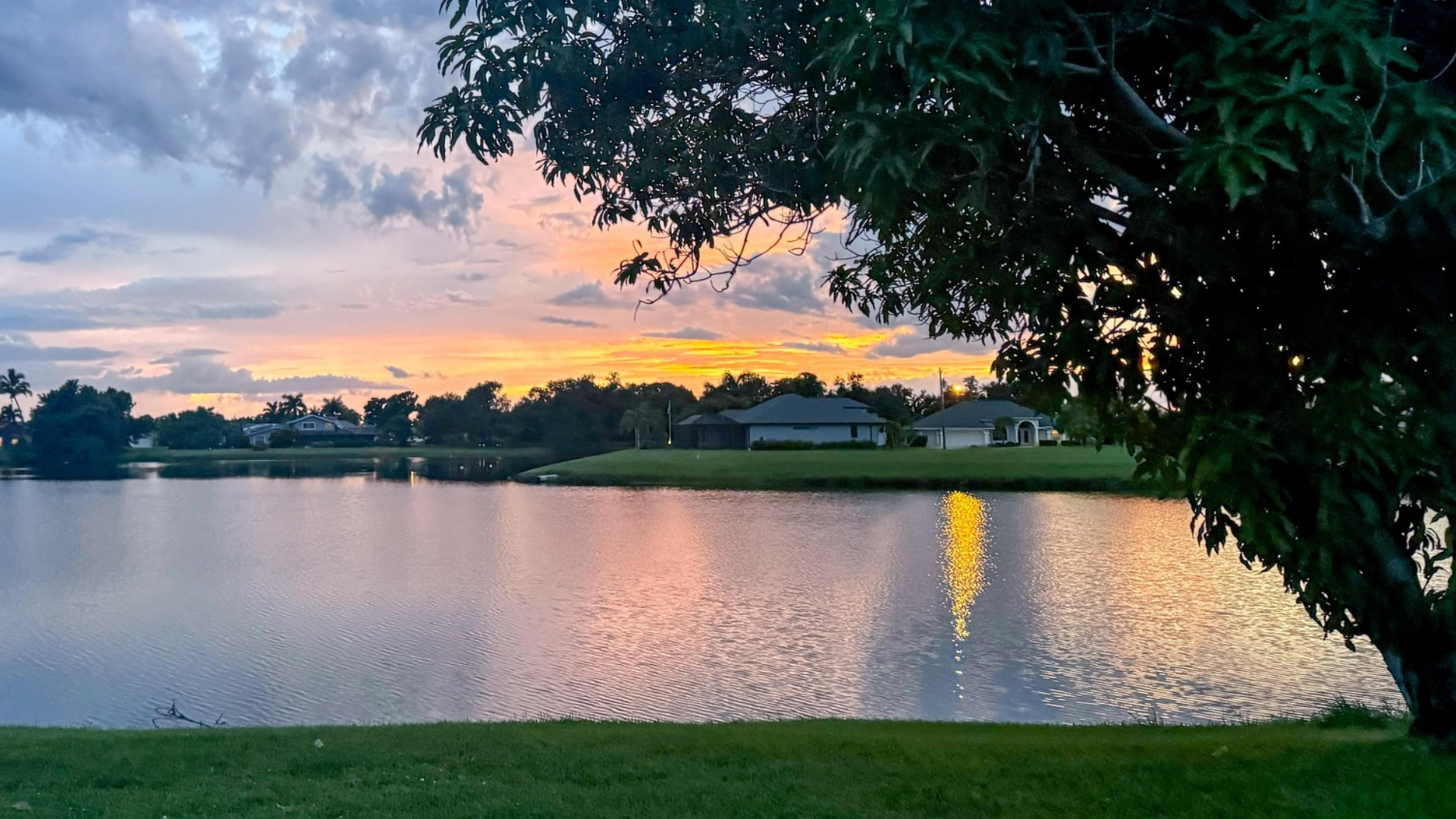 Read more about the article The Calm Before the Storm: Your May Checklist for Tampa Hurricane Preparedness